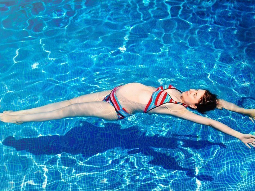 Swimming-During-Pregnancy